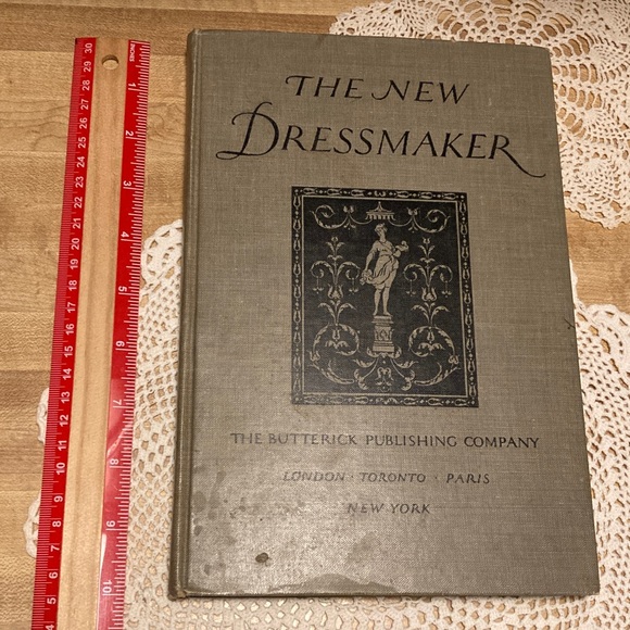 Antique 1921 The New Dressmaker Book Butterick Guide To Sewing And Tailoring - Picture 12 of 16